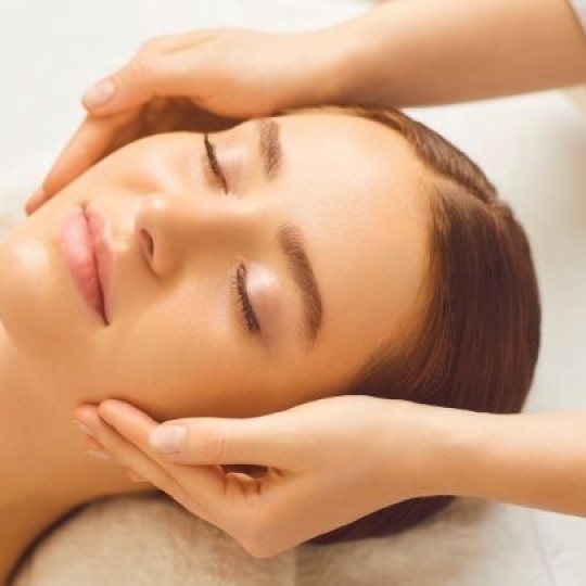 Massage mặt 
